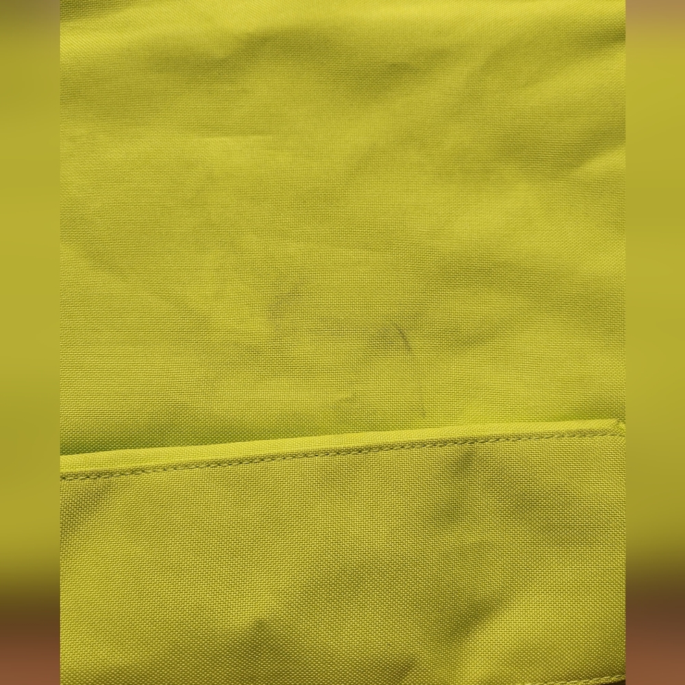 Clinique Bags - Picture 5 of 10
